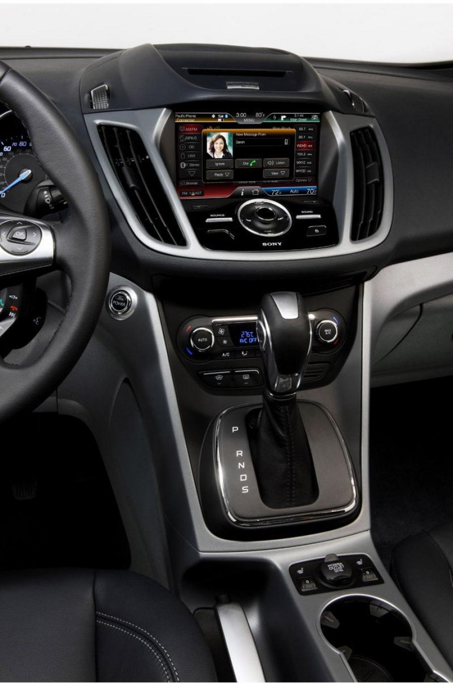  Ford C-Max 2012 года  (фото 17 из 43)
